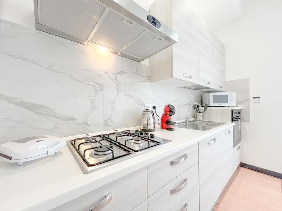 Elegant - Wifi - Smart Tv - Netflix Apartamento *